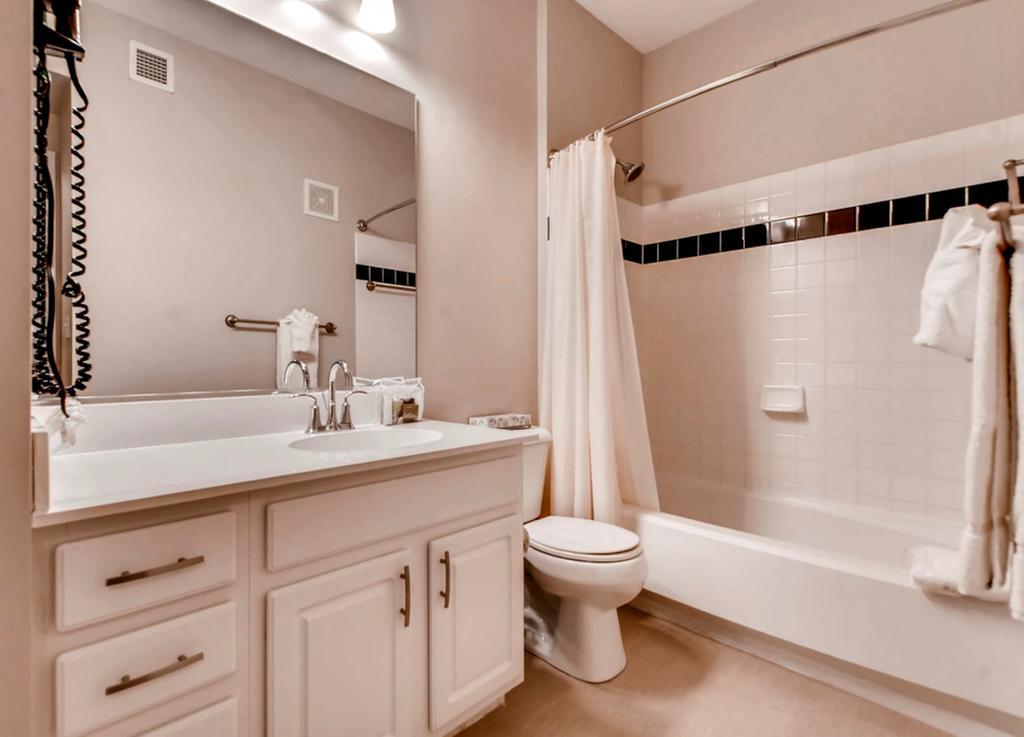 Bluebird Suites In Downtown プロビデンス エクステリア 写真