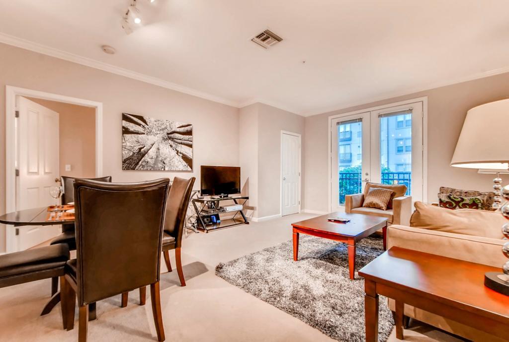 Bluebird Suites In Downtown プロビデンス エクステリア 写真